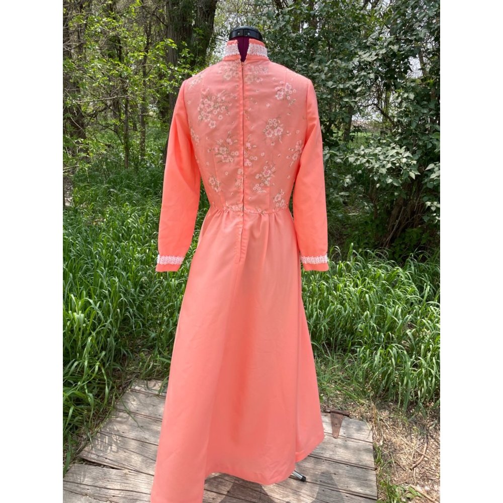 Vintage Peach Floral 1970s Long Maxi Dress Size Medium - Picture 13 of 16